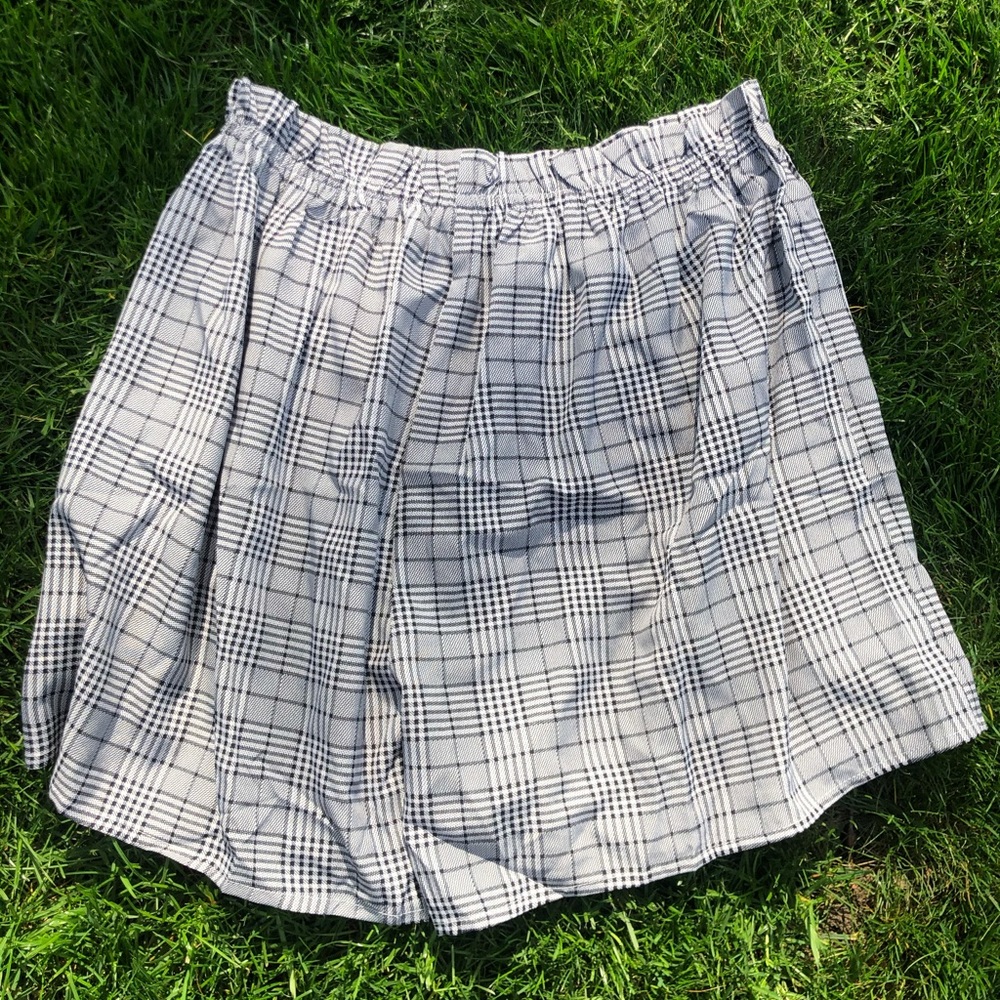 Plaid shorts, look and feel flowy like a skirt